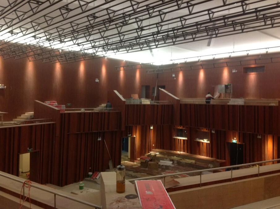 深圳市藝術(shù)學(xué)校劇場吸音工程